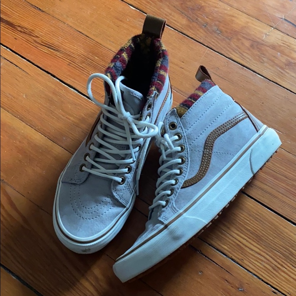 Weatherproof Hightop Vans Sk8-Hi MTE